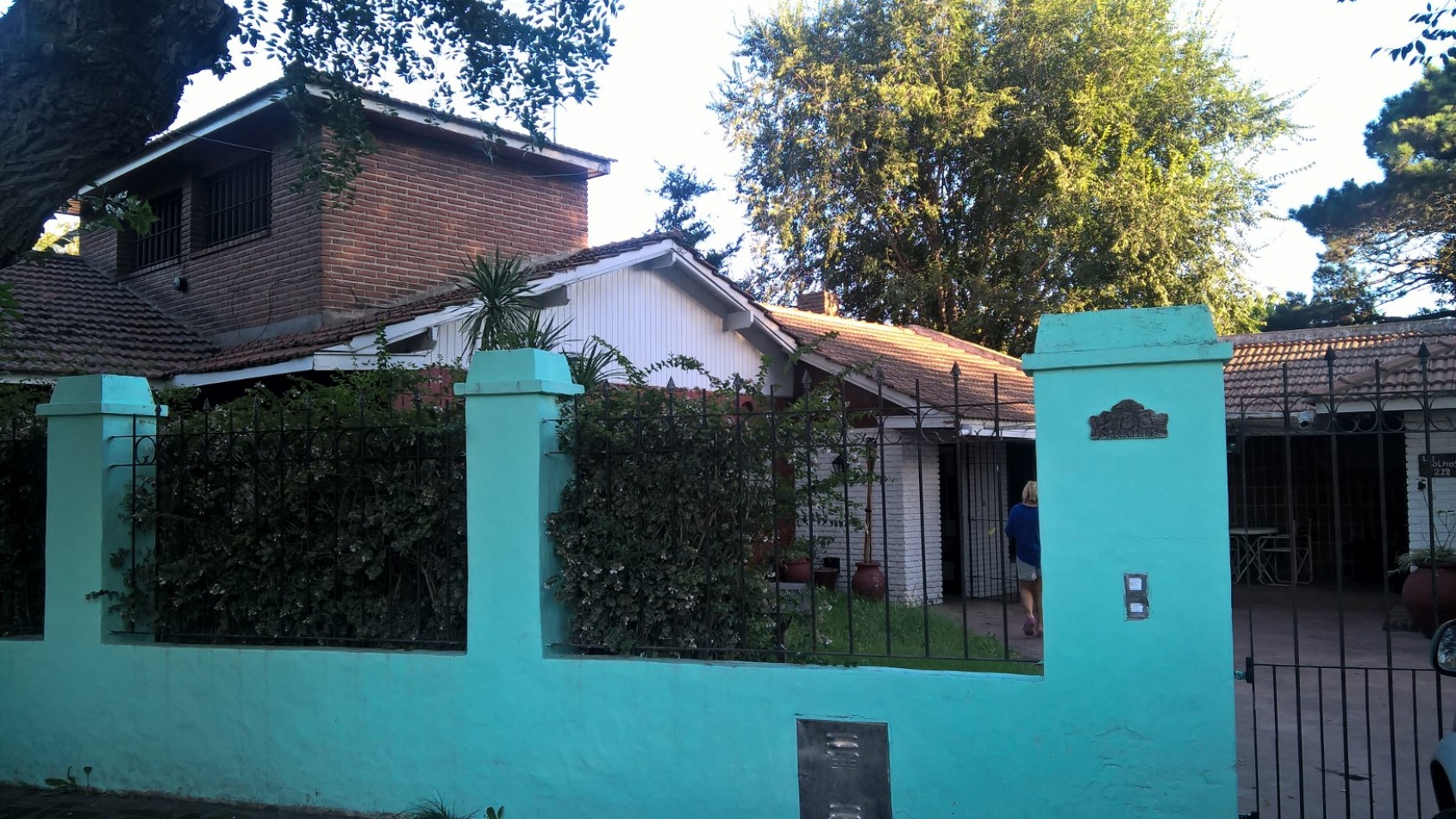 LINDISIMO CHALET (PH) EN BOSQUE ALEGRE,5 AMB. GARAGE.