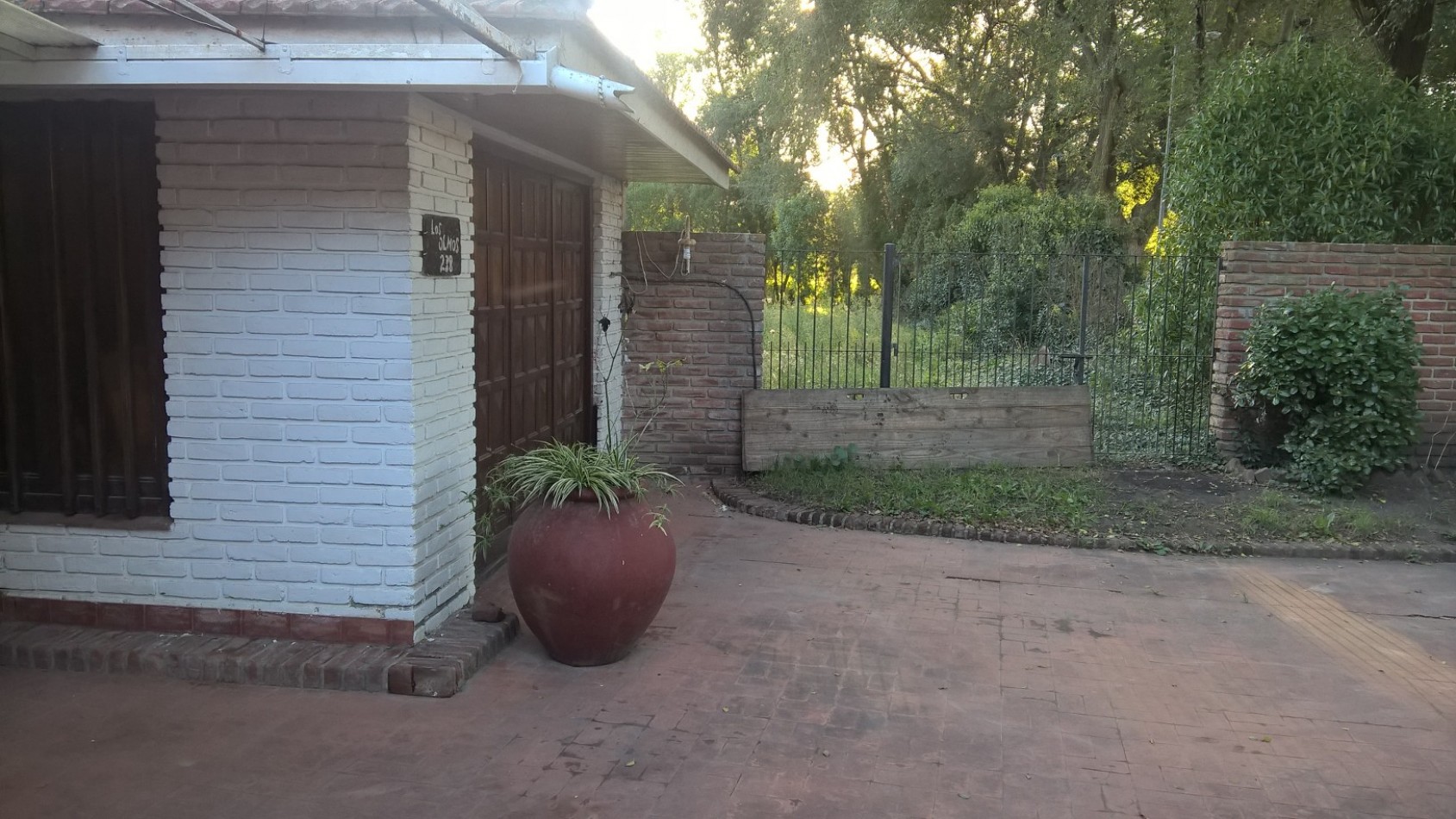 LINDISIMO CHALET (PH) EN BOSQUE ALEGRE,5 AMB. GARAGE.