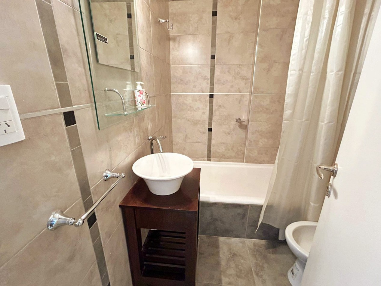 2 AMB.EXTERNO.BALCON FRANCES, AMOBLADO Y EQUIPADO.