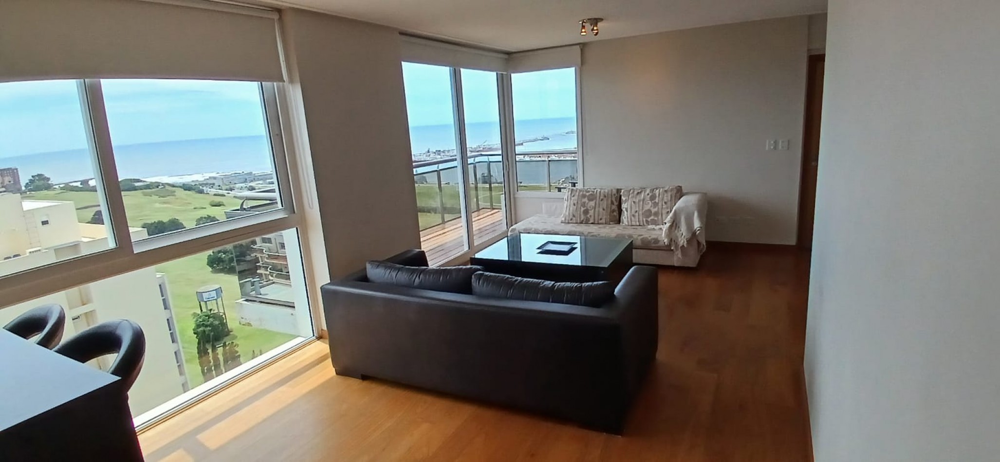 SOBERBIO SEMIPISO 2 AMB.COCHERA Y BAULERA. VISTA AL MAR,AMENITIES. MARAL 54.