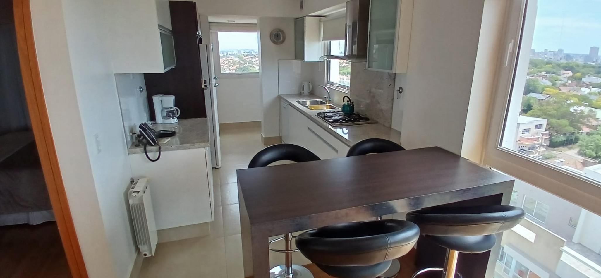 SOBERBIO SEMIPISO 2 AMB.COCHERA Y BAULERA. VISTA AL MAR,AMENITIES. MARAL 54.