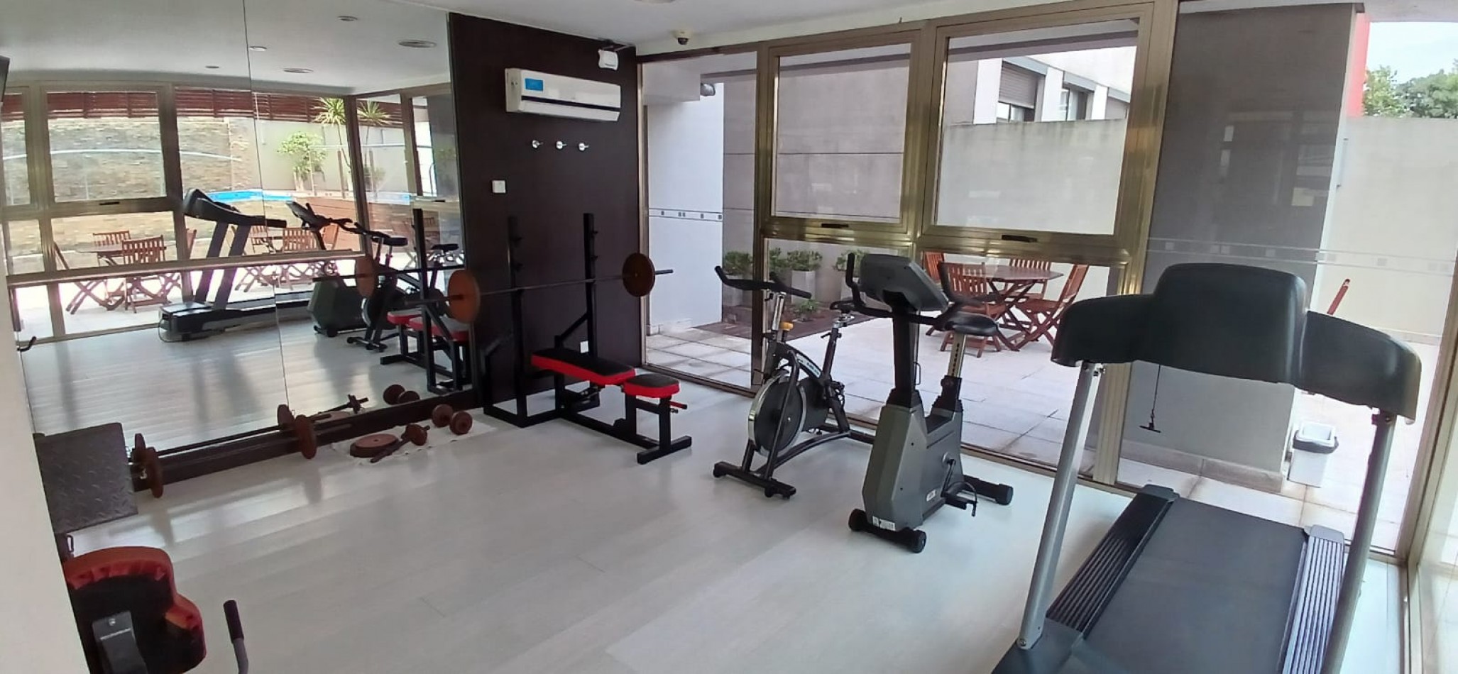 SOBERBIO SEMIPISO 2 AMB.COCHERA Y BAULERA. VISTA AL MAR,AMENITIES. MARAL 54.