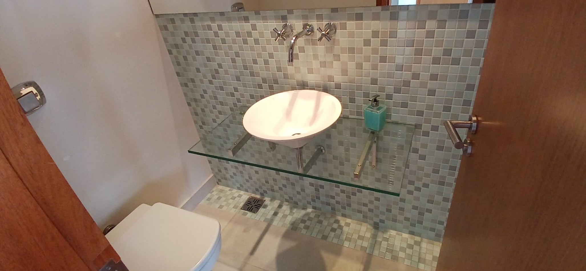 SOBERBIO SEMIPISO 2 AMB.COCHERA Y BAULERA. VISTA AL MAR,AMENITIES. MARAL 54.