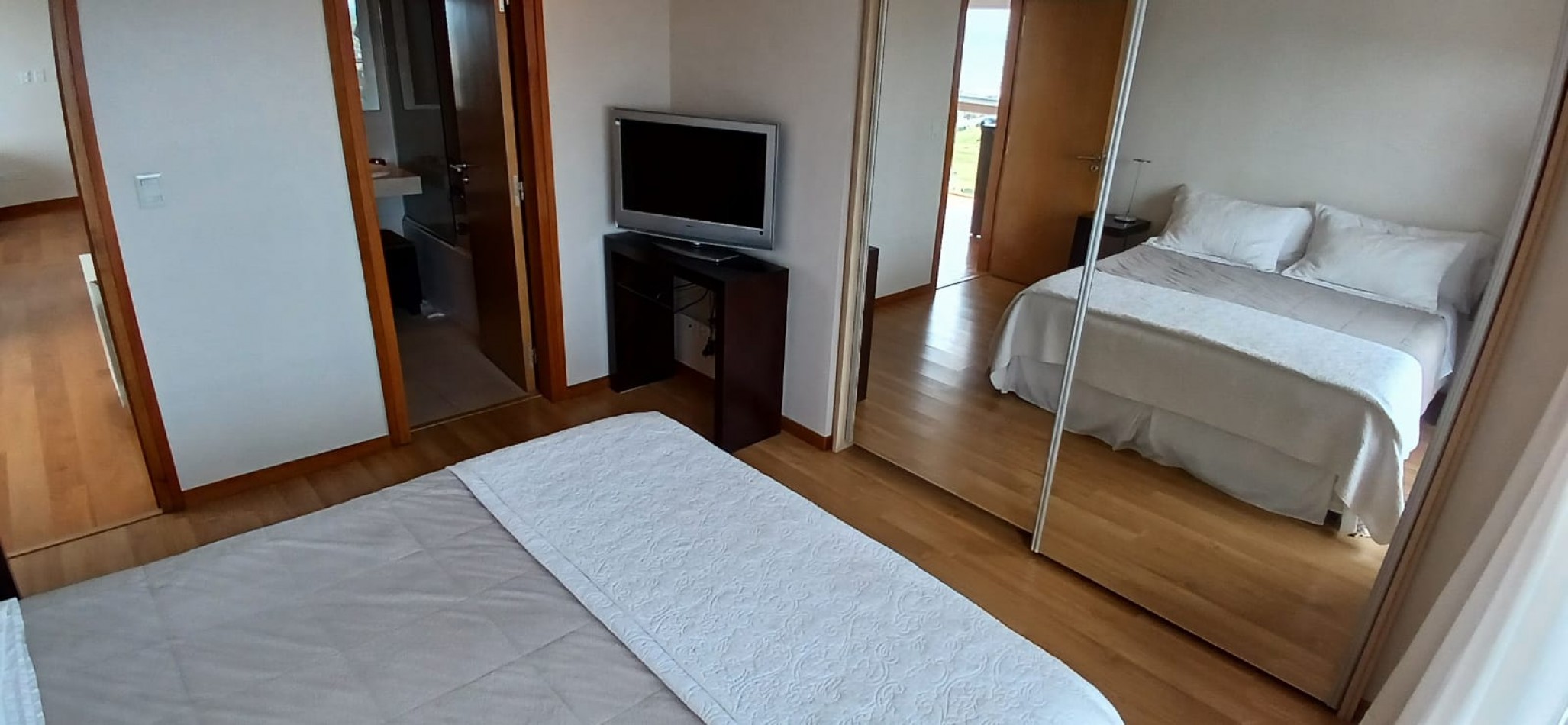 SOBERBIO SEMIPISO 2 AMB.COCHERA Y BAULERA. VISTA AL MAR,AMENITIES. MARAL 54.