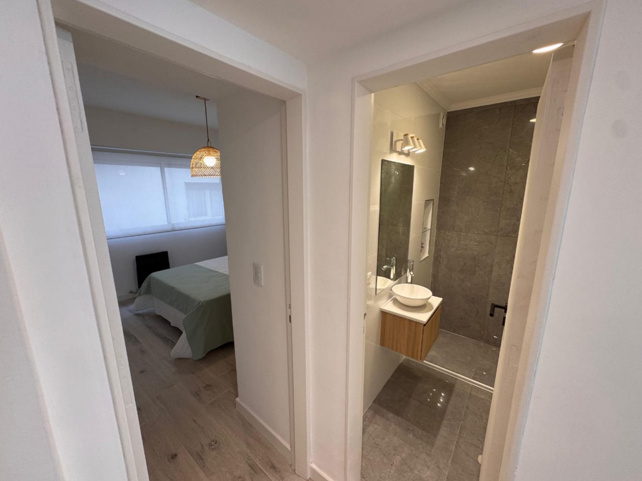 DOS AMBIENTES CON DEPCIA. EXTERNOS CON BALCON, A NUEVO.