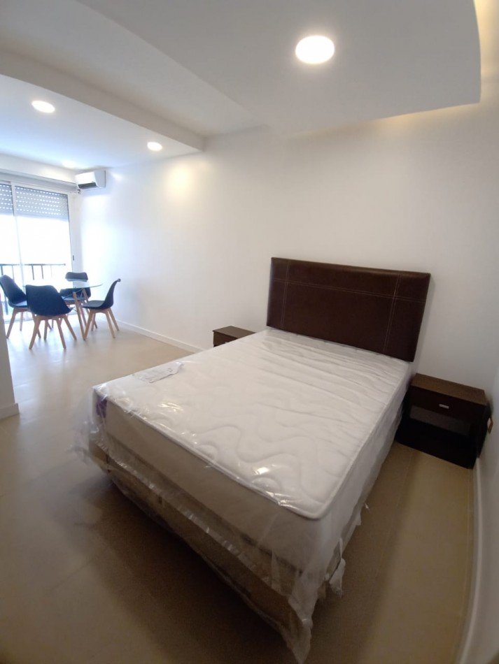 MONOAMBIENTE EXTERNO CON BALCON.AMOBLADO.