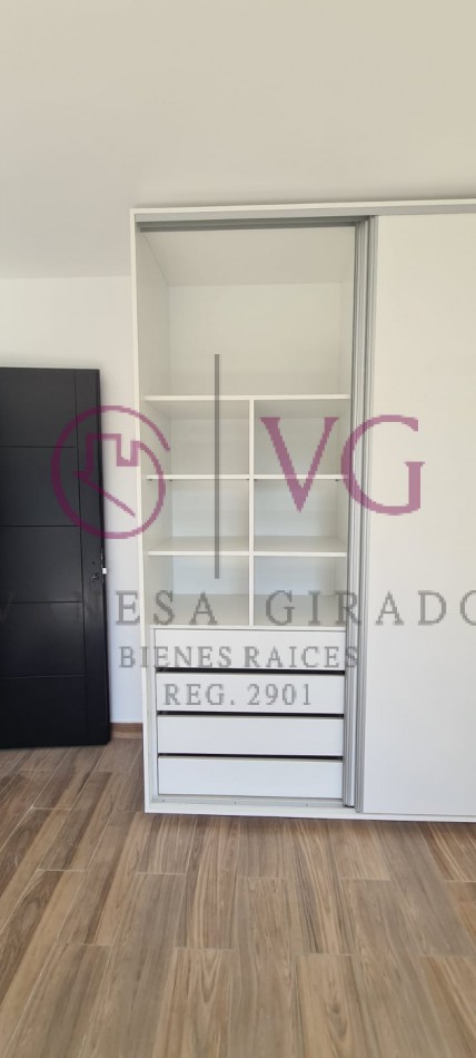 CHALET PH A ESTRENAR, 3 AMB.MAS ESCRITORIO.APTO CREDITO. PUNTA MOGOTES.