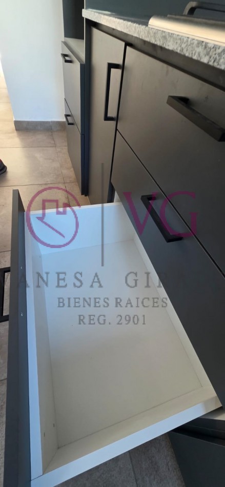 CHALET PH A ESTRENAR, 3 AMB.MAS ESCRITORIO.APTO CREDITO. PUNTA MOGOTES.