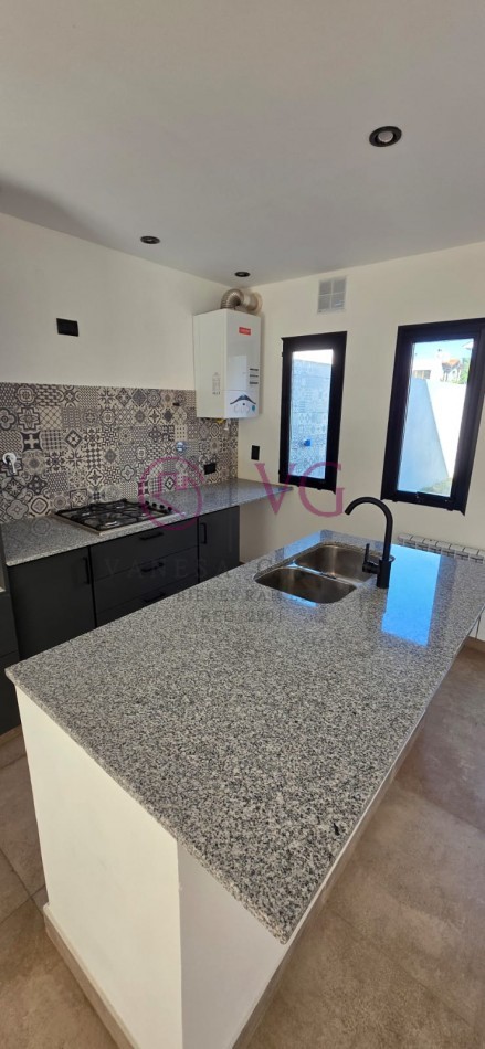 DUPLEX A ESTRENAR,APTO CREDITO. PUNTA MOGOTES.