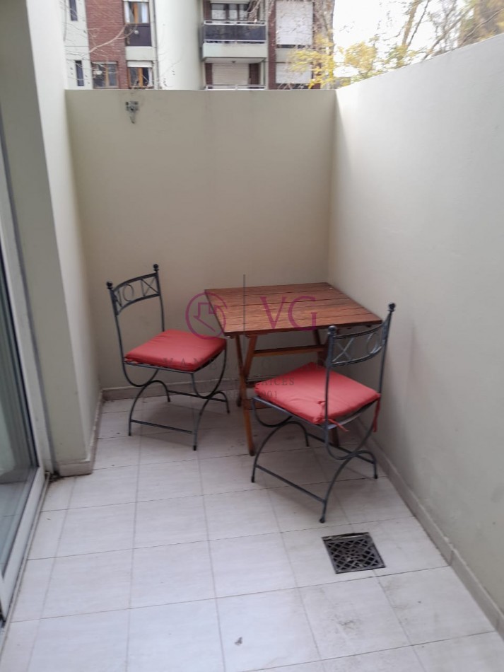 3 AMB.EXTERNOS, BALCON Y PATIO. 2 BAÑOS. PLAZA MITRE.