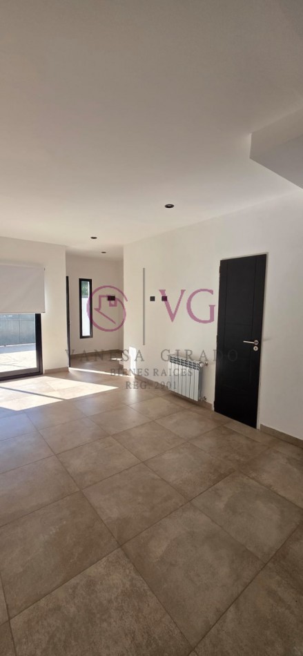 DUPLEX A ESTRENAR,APTO CREDITO. PUNTA MOGOTES.