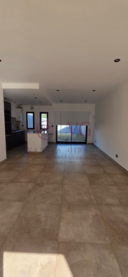 DUPLEX A ESTRENAR,APTO CREDITO. PUNTA MOGOTES.