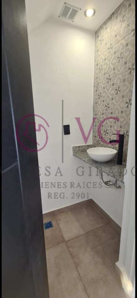 CHALET PH A ESTRENAR, 3 AMB.MAS ESCRITORIO.APTO CREDITO. PUNTA MOGOTES.