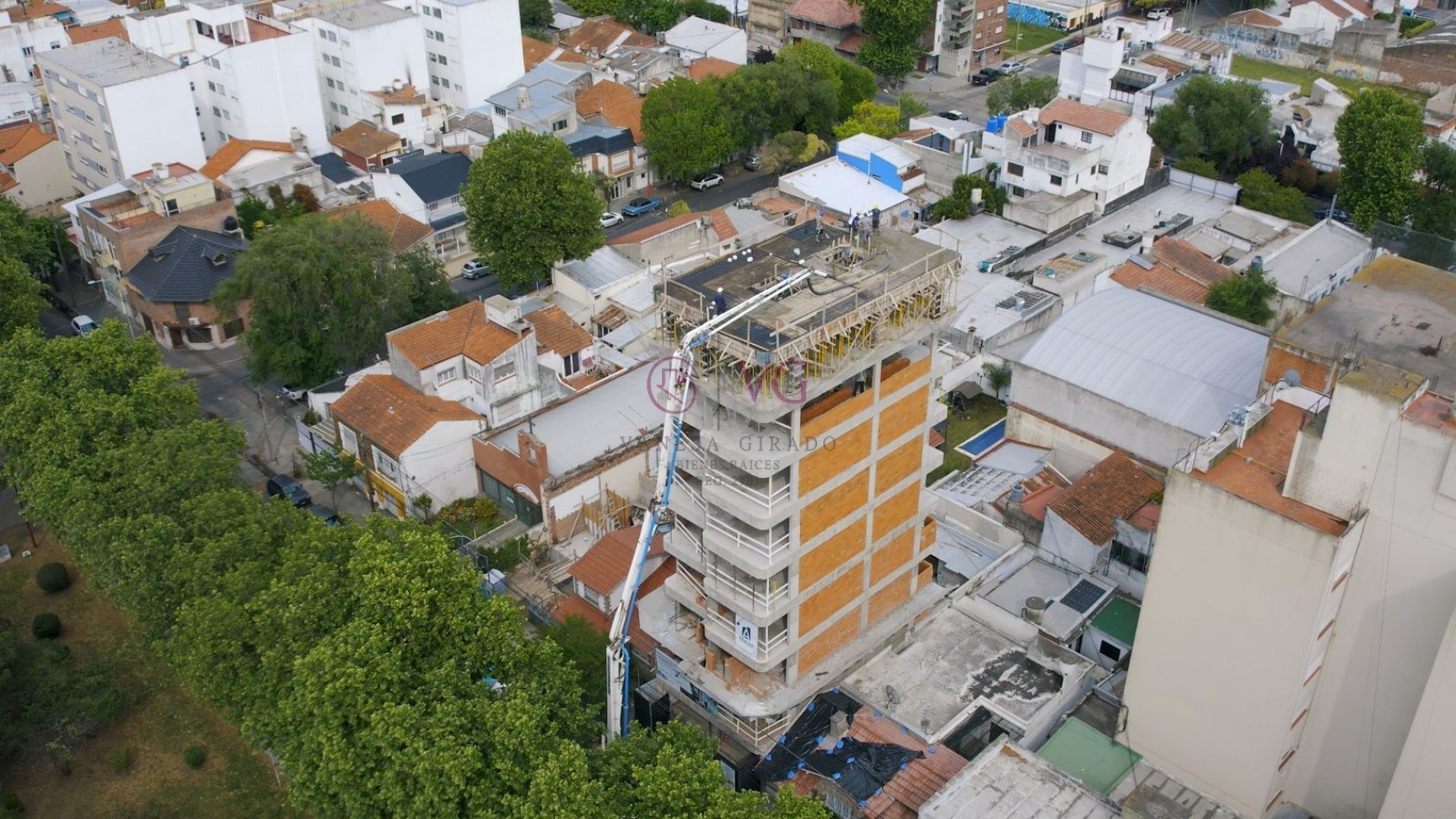 EDIFICIO EN POZO,  2  Y  3 AMB.CON O SIN COCHERA. BARRIO SAN JOSE, 12 CUOTAS EN PESOS!!