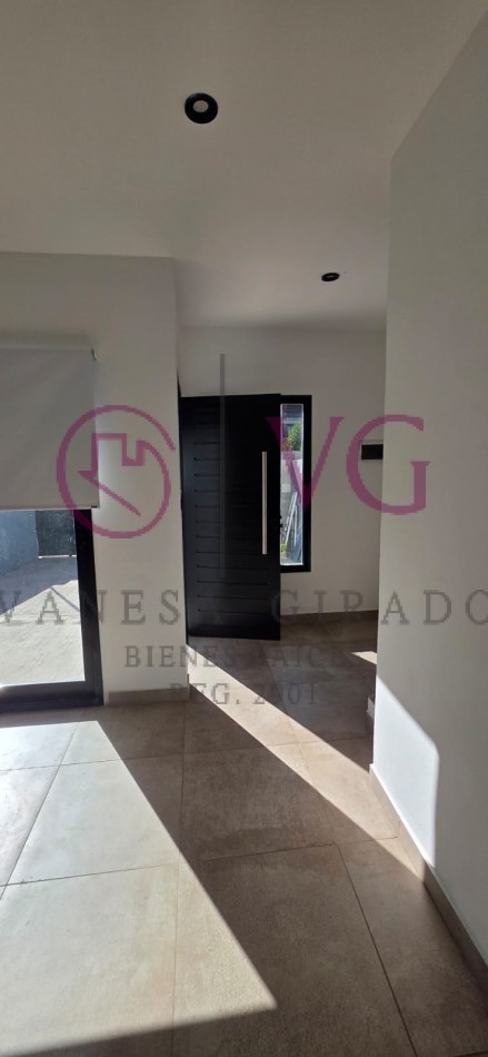 DUPLEX A ESTRENAR, 3 AMB.MAS ESCRITORIO. APTO CREDITO. PUNTA MOGOTES.