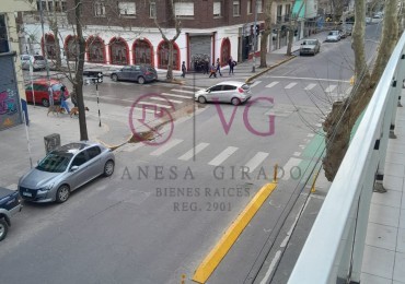 3 AMB.EXTERNOS, BALCON Y PATIO. 2 BAÑOS. PLAZA MITRE.